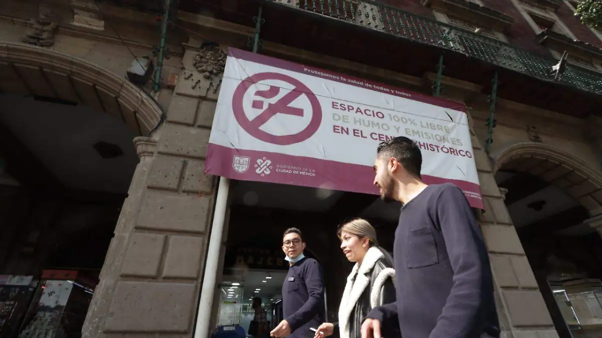 Aspectos sobre la nueva ley del consumo de tabaco. FOTO SERGIO VAZQUEZ LA PRENSA (5)